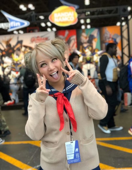 Reina Scully schauspielerin porno fotos