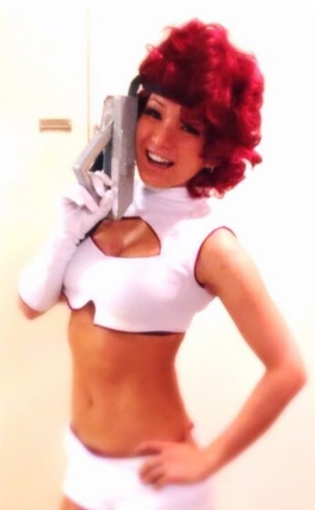 Reina Scully xxx galerien