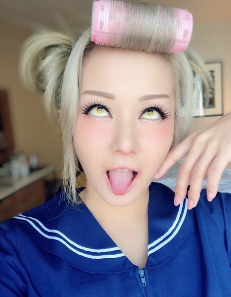 Reina Scully xxx beste foto