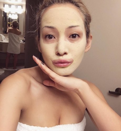 Reina Scully kunst heiße bilder