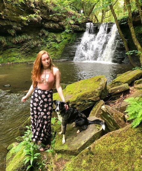 Lucie Rose Middleton heiße nackt archiv