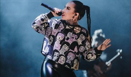 WomenMetal pornostar schöne galerie