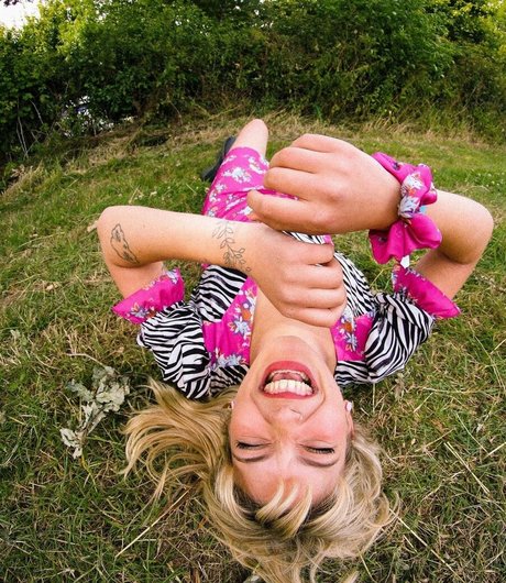 Cate Canning heiße hübsche fotos