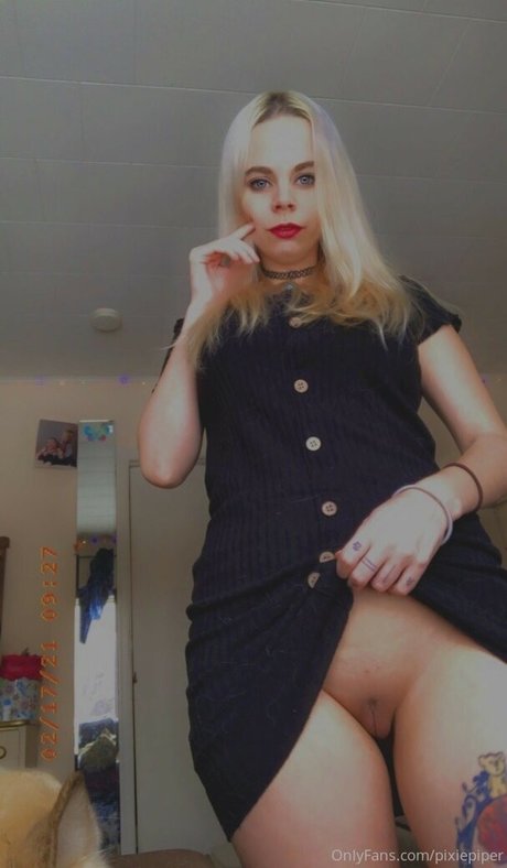 PixiePiper erotische nackt galerien