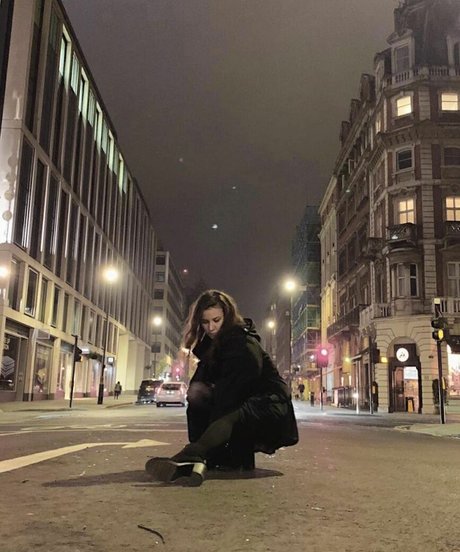 Aayley pornostar hübsche galerie