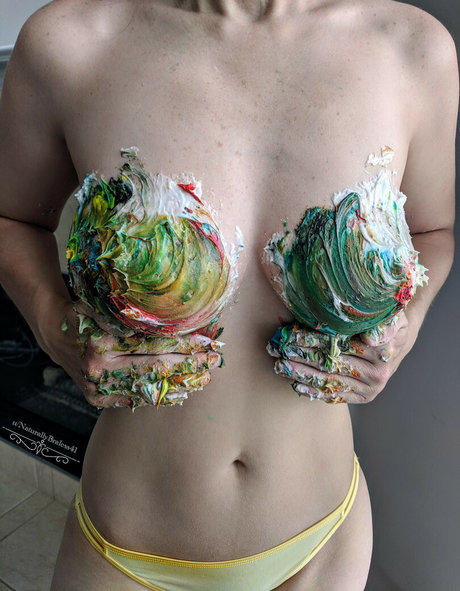 naturallybraless41 kunst erwachsene bild