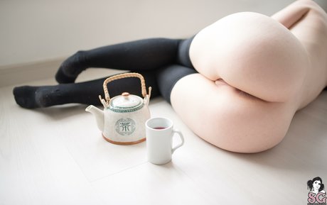 Ariana Steigleder schauspielerin akt bild