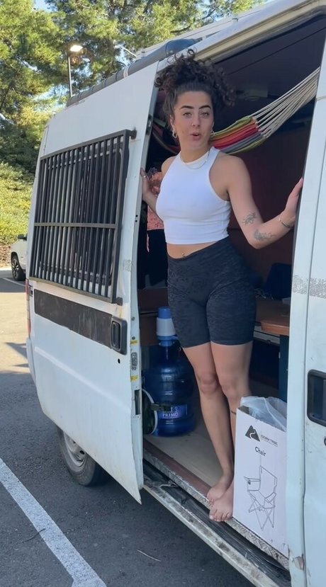 Eda Atilla kostenlose erwachsene foto