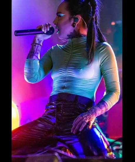 Tatiana Shmaylyuk kostenlose akt bild