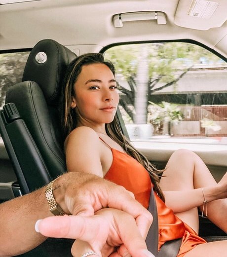 Jessica De La Cruz kunst beste archiv