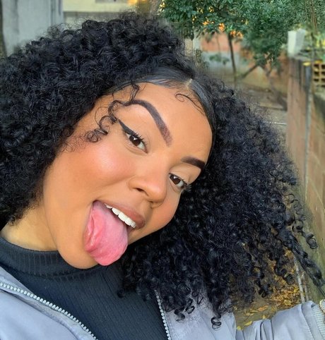 Karen Jesus kunst porno bild