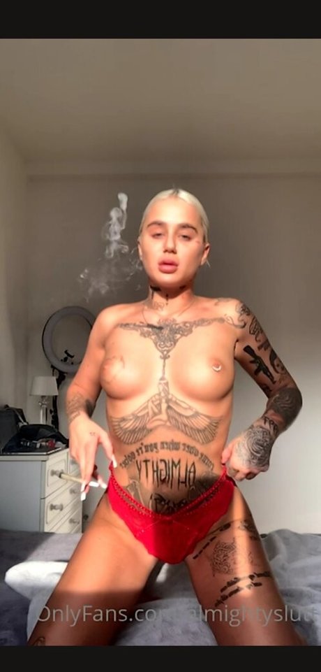 Amy Almighty heiße perfekte fotos