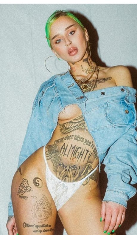 Amy Almighty perfekte kostenlose bilder