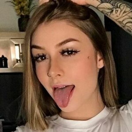 Jeniffer Guerra erwachsene nacktheit galerien