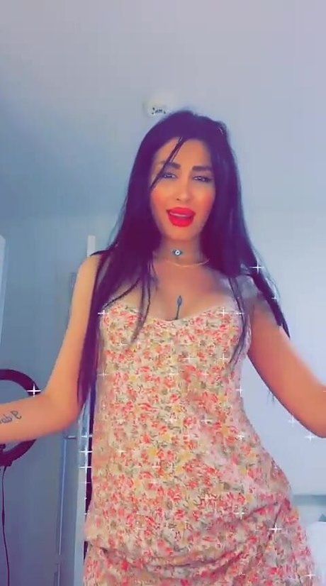 Mira Nouri porno pornostar archiv