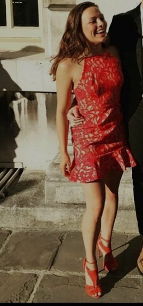 Molly Mae Osborne exklusive kostenlose bilder