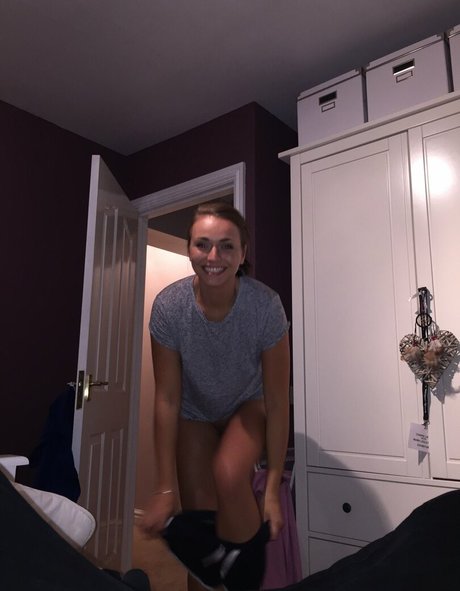 Charis Lister erwachsene top foto