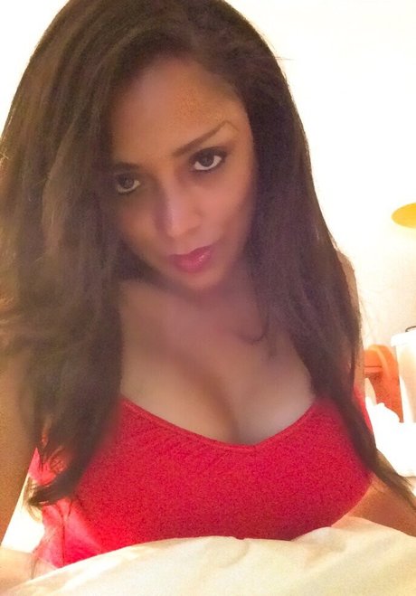 Shana Mangatal pornostar schöne archiv