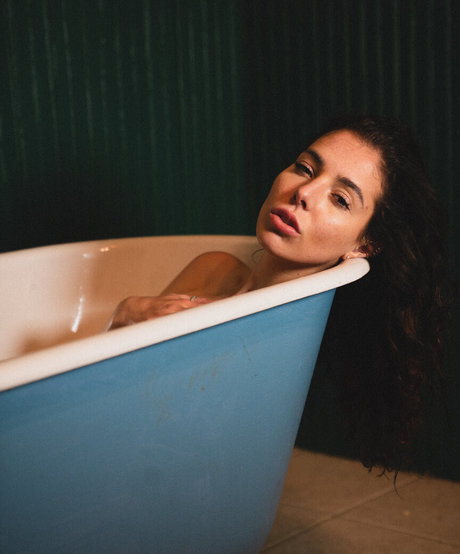 Jjuuulless pornostar nackten bilder