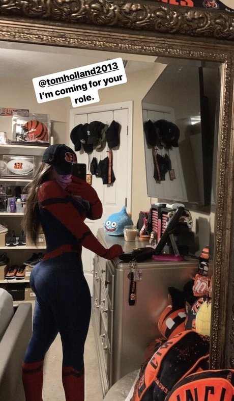 Megan Jarica freie erotische foto