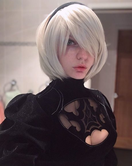 sportliche blonde onlyfans nackte bild