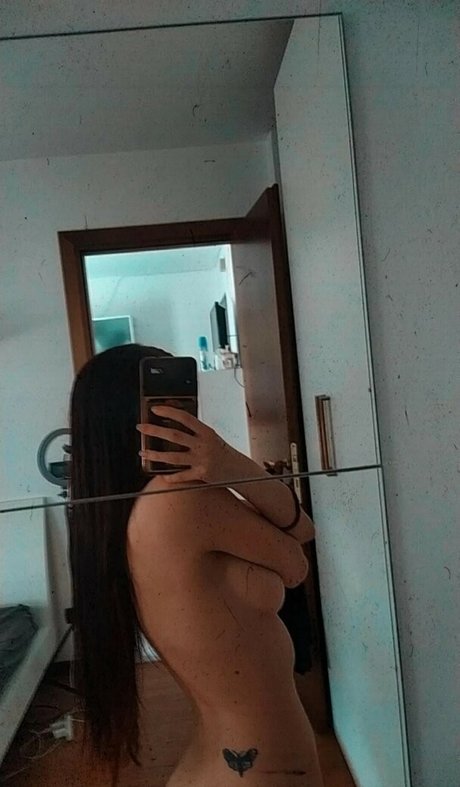 rothaarige gesichtsbehandlung onlyfans nackt akt galerie