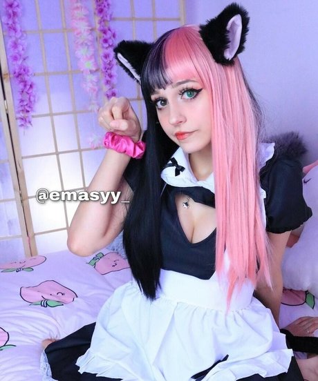 Emasyy porno schöne foto