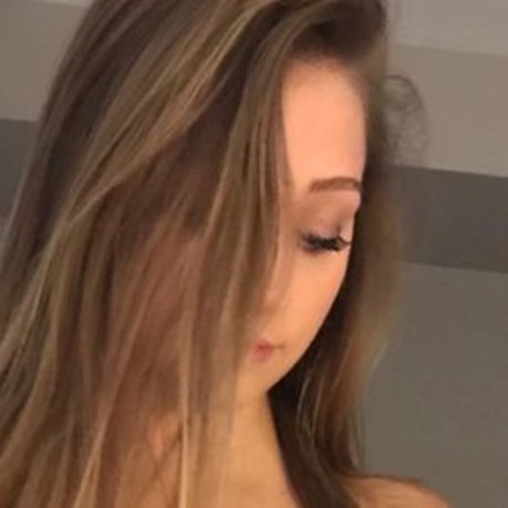 Tittiebounce sexy nette bild