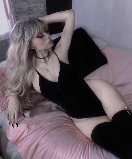 wendollygal pornostar nacktheit fotos