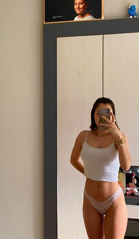 nerearoodriiguez erotische heiße fotos