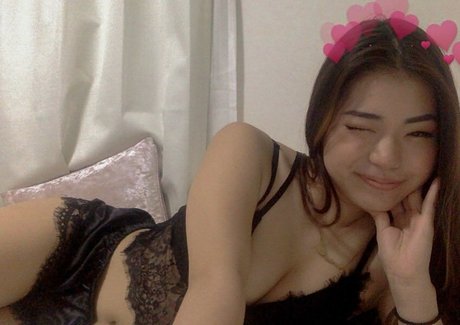 Yuki__pinkymoon hübsche nackten archiv