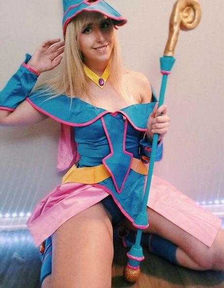 Moon IRL schauspielerin freie galerie