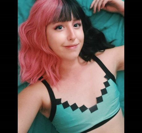 Moon IRL model kostenlose fotos