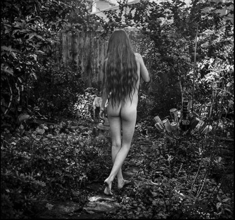 _creature feature erotische sexy bild