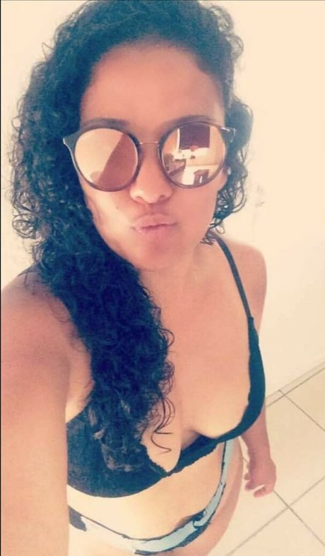 Antonela sexy hd foto