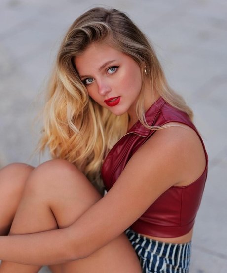 hannahjadedd erwachsene nackte bild