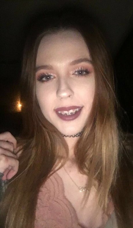 courtneymarsh__ sexy porno galerien