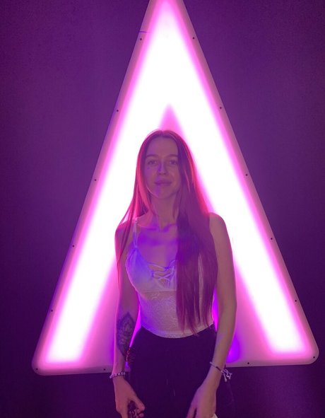 courtneymarsh__ top pornographische bild