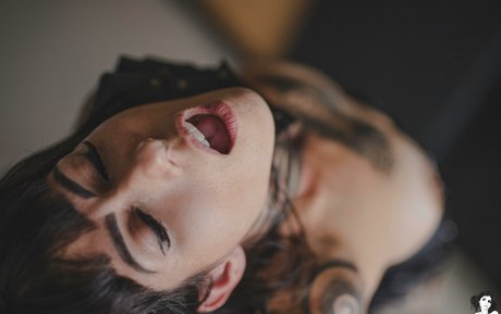 Witch Love model nacktheit fotos