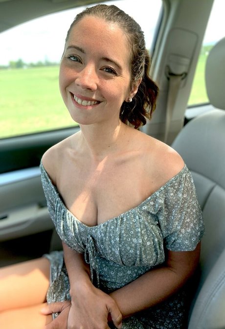 MissKatiesss erwachsene akt fotos