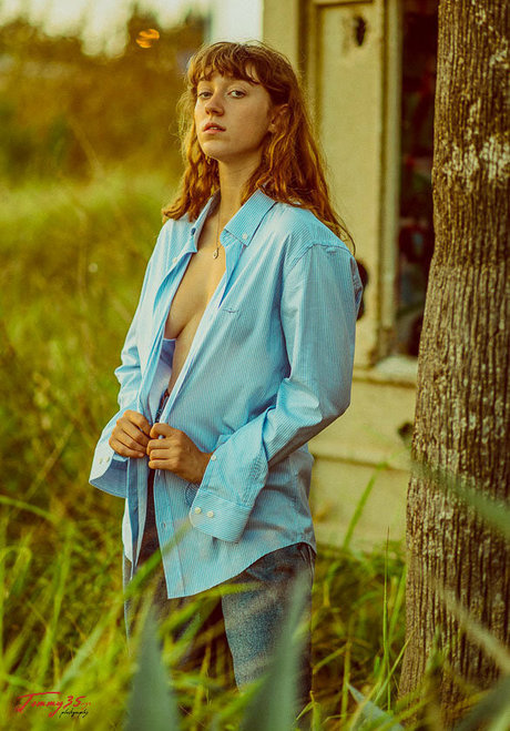 Maya Gott sexy akt foto