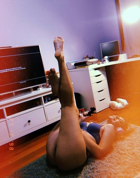 AnnieQueen sexy galerien