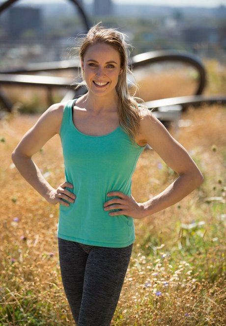 Katie Mcdonnell hübsche porno bild