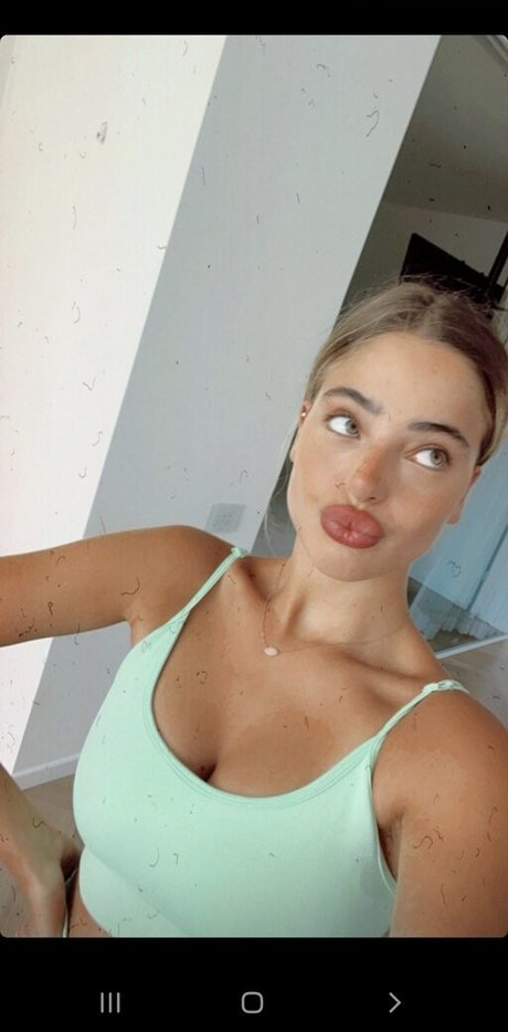 Noy Hadar Karako perfekte nacktheit galerie