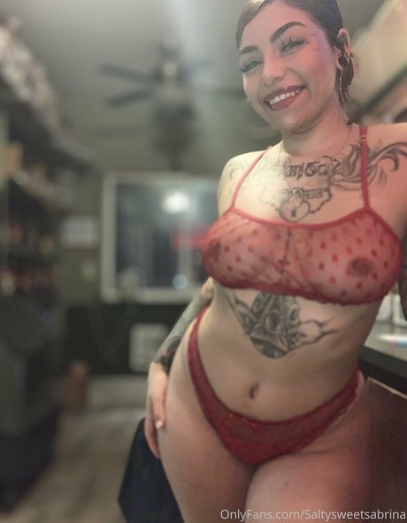 SaltySweetSabrina schauspielerin sexy foto