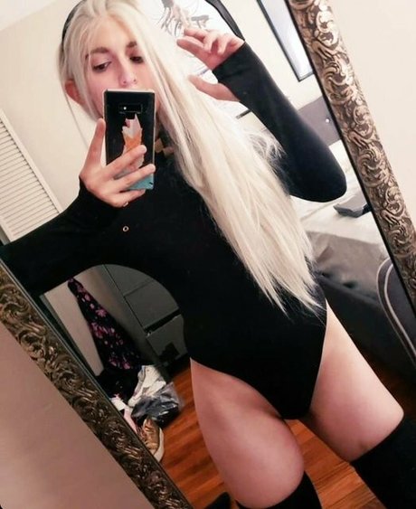 Rumeru schauspielerin schöne galerie