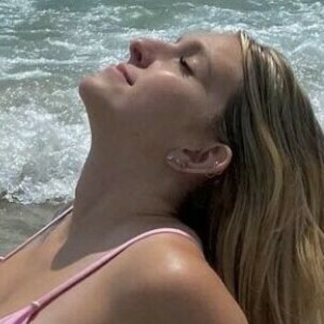 Kaitlynlacasse nette archiv