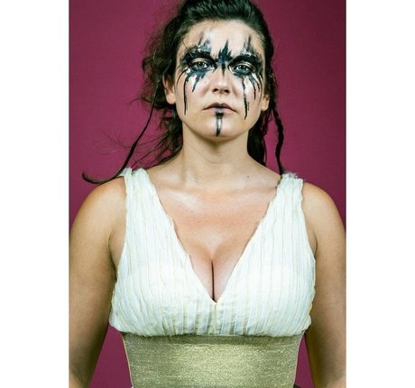 Eleonore Costes heiße erwachsene fotos