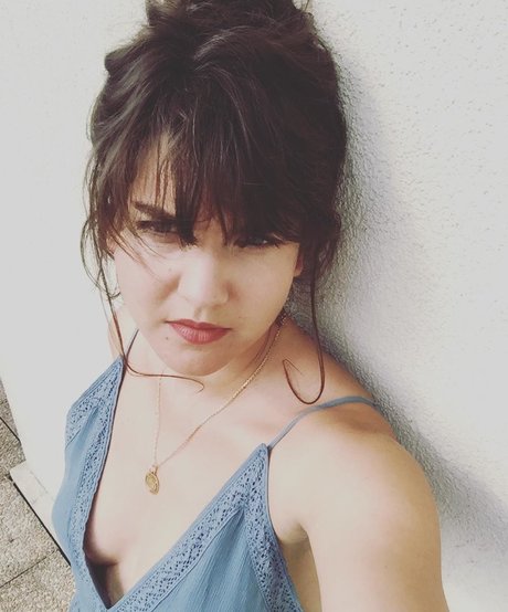 Eleonore Costes erwachsene heiße foto