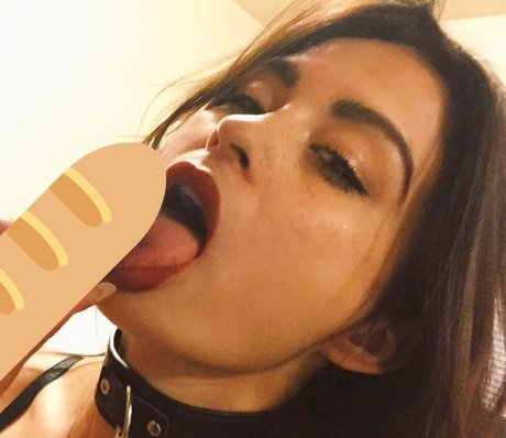 Sultrysanguine perfekte erwachsene bilder